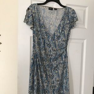 Flattering Paisley Print Dress